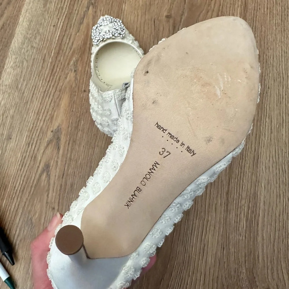 Manolo Blahnik Hangisi Cream Textured Polka Dot Crystal Wedding Heels - Picture 11 of 11